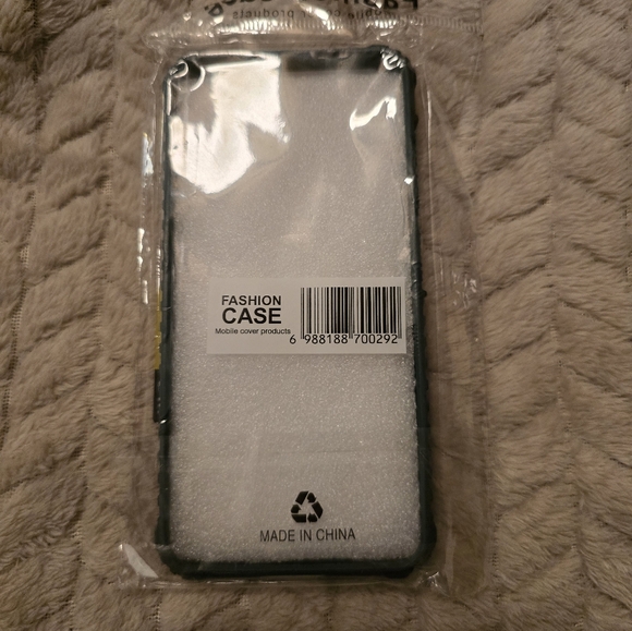 Metallic Green Case/Cover for Samsung S24 - Picture 3 of 4